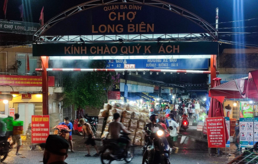 UBND quận Ba Đình bác bỏ thông tin phong toả chợ Long Biên