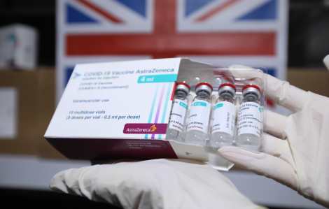 Việt Nam nhận 415.000 liều vắc xin phòng COVID-19 do Anh trao tặng
