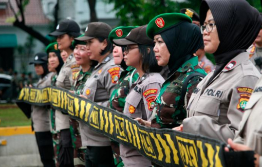 Quân đội Indonesia có thể bỏ thủ tục kiểm tra trinh tiết của tân binh nữ