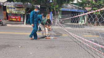 Đà Nẵng: Rào nhiều tuyến đường để hạn chế người dân ra ngoài, đề xuất phạt "nặng" nhóm vượt địa bàn đi nhậu