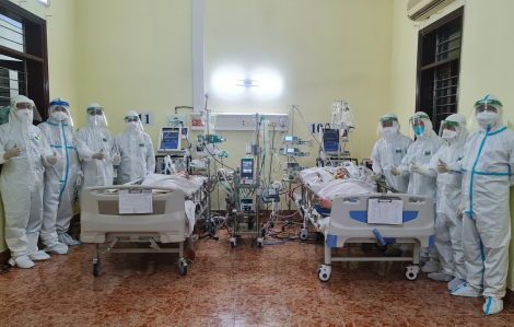 Bệnh viện Quân Y 175 "tách đôi" ECMO cứu sống sản phụ mắc COVID-19 nguy kịch