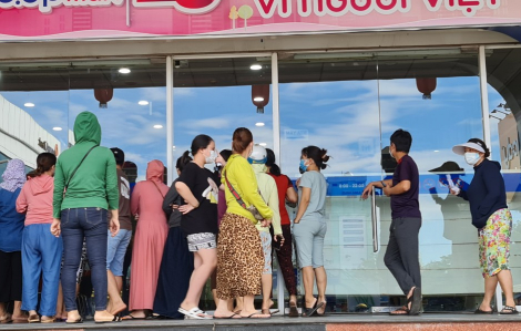Đà Nẵng: Nguy cơ dịch lây lan từ việc người dân đổ xô mua sắm trước ngày "phong thành"