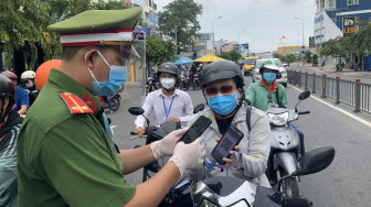 Khai báo y tế điện tử, thừa mà thiếu