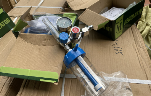 Thu giữ 1.000 bộ van máy thở không rõ chất lượng