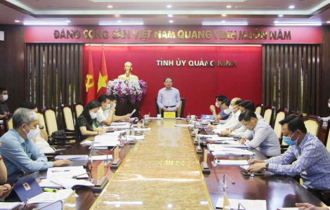 Quảng Ninh: Khai trừ Đảng nguyên bí thư xã ký xác nhận khống bồi thường đất