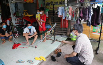 Phó thủ tướng Vũ Đức Đam kiểm tra khu vực "khoá chặt, đông cứng" ở Bình Dương