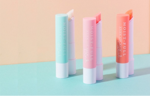 Tìm hiểu về các cách chọn son dưỡng phù hợp tại Hasumi.vn