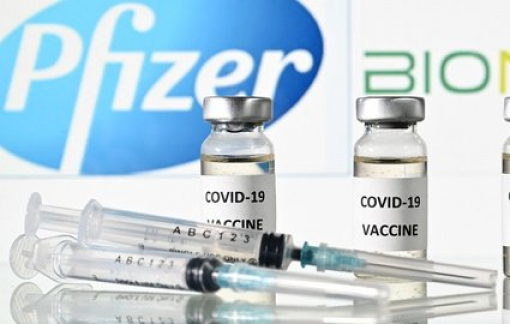 Hơn 800.000 liều Pfizer do Chính phủ Mỹ tặng đã tới Việt Nam