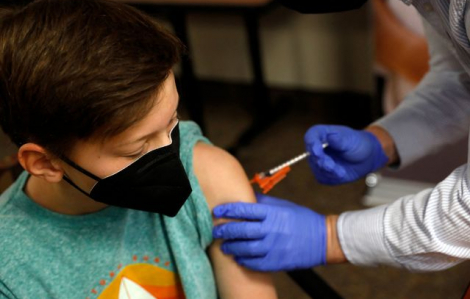 Ca nhiễm mới tăng mạnh, Úc duyệt vắc xin Moderna cho trẻ em từ 12 tuổi