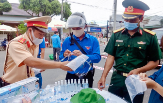 Lâm Đồng cho phép cắt tóc, quán ăn, du lịch hoạt động trở lại từ ngày 8/9