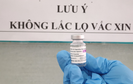 Cô gái "khoe" tiêm đủ 2 mũi Pfizer, phó chủ tịch phường bị đình chỉ công tác