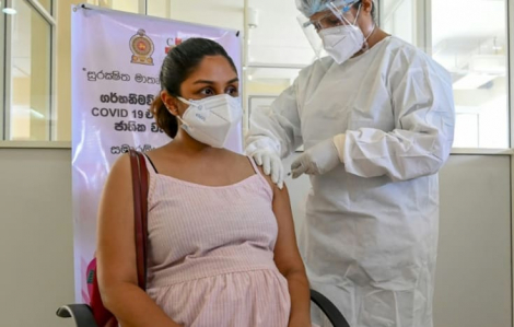 Sri Lanka khuyên phụ nữ nên trì hoãn mang thai vì nguy cơ COVID-19