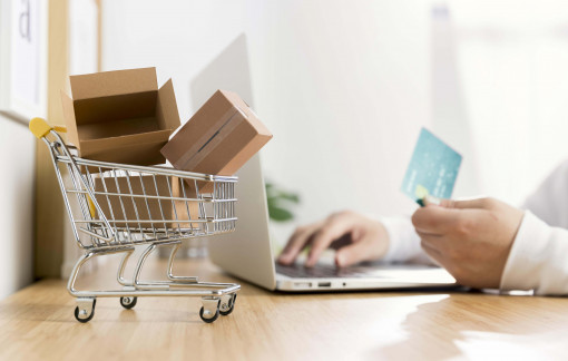 Mua hàng online nhiều, làm sao để tiết kiệm phí chuyển khoản, phí thanh toán?