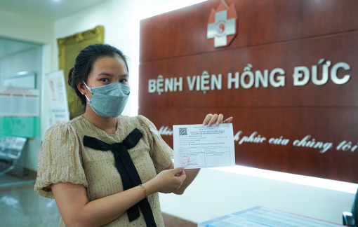 Bệnh viện đa khoa Hồng Đức triển khai tiêm vắc xin COVID-19 cho thai phụ và bà mẹ đang cho con bú