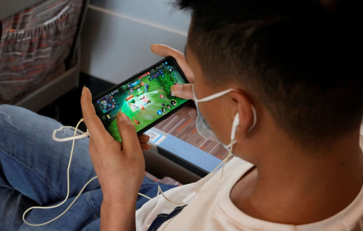 Trung Quốc: Phụ huynh e ngại giải pháp mới của chính phủ hạn chế trẻ em nghiện game online