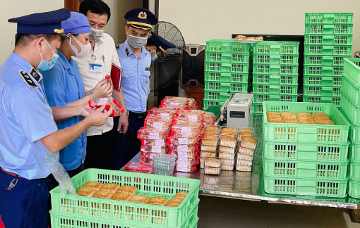 “Siết” thị trường bánh trung thu nhập lậu