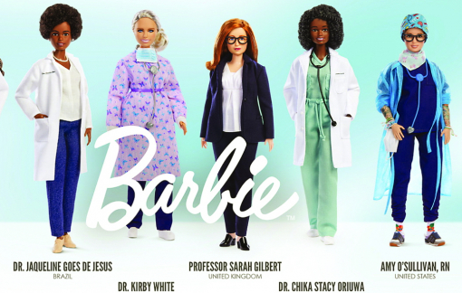 Chuyện về bộ búp bê Barbie “nữ anh hùng tuyến đầu chống COVID-19”