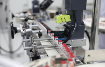 Việt Nam sản xuất thành công lô vắc xin Sputnik V đầu tiên