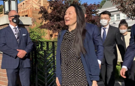 "Công chúa Huawei" Mạnh Vãn Chu được thả, Trung Quốc thả công dân Canada