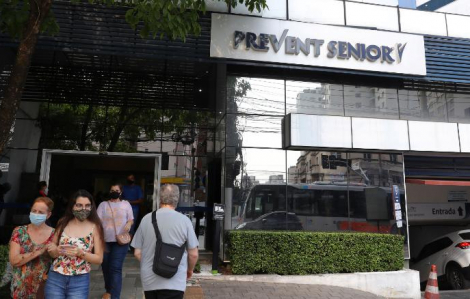 Chuỗi bệnh viện Brazil bí mật kê thuốc COVID-19 chưa được kiểm chứng làm 9 người chết