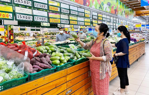 TPHCM: Giá thực phẩm tại nguồn giảm, giá bán lẻ vẫn rất cao
