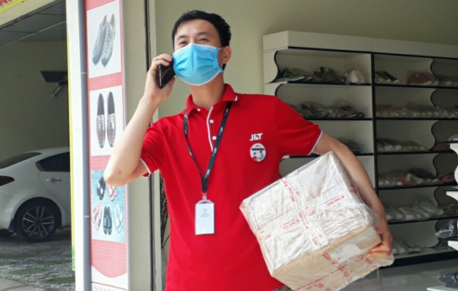 TPHCM mở cửa một số hoạt động từ 1/10, doanh nghiệp "rục rịch" trở lại làm việc