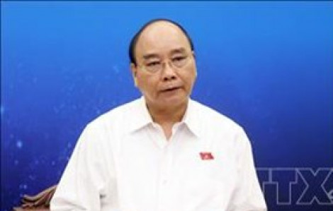 Chủ tịch nước Nguyễn Xuân Phúc: Phân cấp cho TPHCM thực hiện các gói kích thích kinh tế