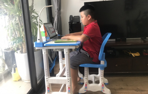 Chính phủ đồng ý chi tiền hỗ trợ học sinh, sinh viên mua máy tính