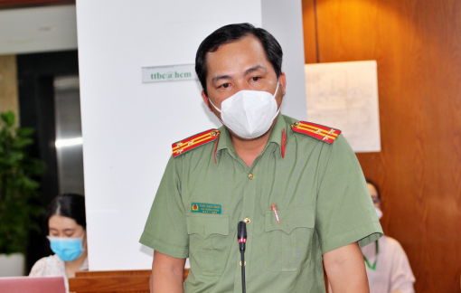 Ra đường khi chưa đủ yêu cầu về tiêm vắc xin, nhiều người bị phạt