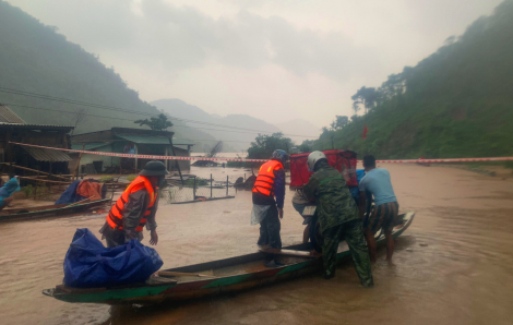 Quảng Trị: Mưa lớn gây ngập cục bộ, chia cắt các địa phương miền núi