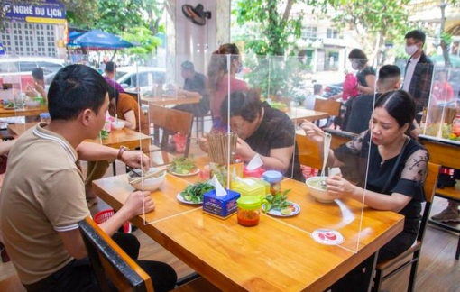TPHCM chưa cho phép dịch vụ ăn uống tại chỗ