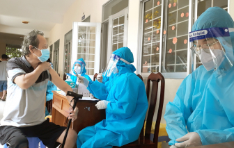 Các tỉnh Tây Nam bộ chạy đua tiêm vắc xin