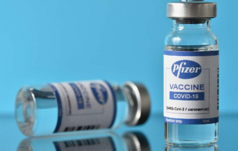 Thêm gần 2 triệu liều vắc xin Pfizer về đến Việt Nam