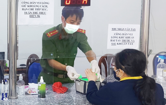 Sống chung an toàn với COVID-19: Ứng dụng  IT giải quyết nhanh các thủ tục hành chính