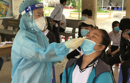 Dự kiến 25/10, học sinh THCS, THPT ở Nha Trang học trực tiếp trở lại
