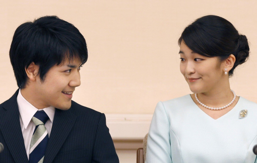 Công chúa Nhật Bản sẵn sàng hy sinh tất cả để bảo vệ hôn phu