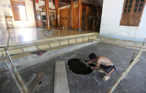 Đi ở nhờ vì “hố tử thần” xuất hiện bí ẩn trước nhà