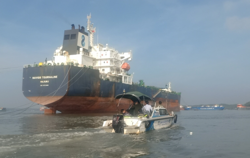 Tìm thấy thi thể nạn nhân mất tích trong vụ chìm sà lan ở Cần Giờ