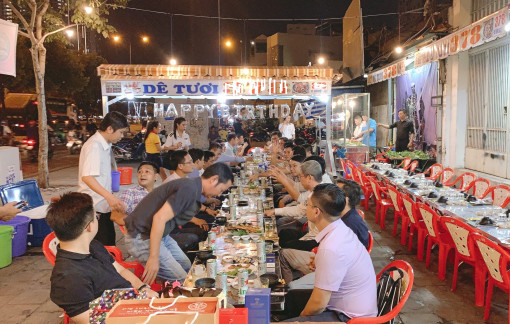 Đề xuất cho hàng quán bán tại chỗ ở quận 7 và Thủ Đức được phục vụ rượu, bia