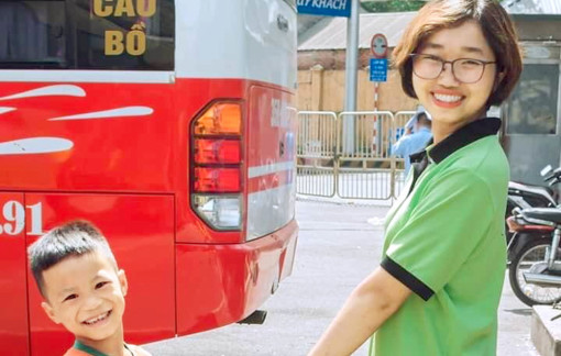 Cô bé mồ côi khát vọng với ngành du lịch