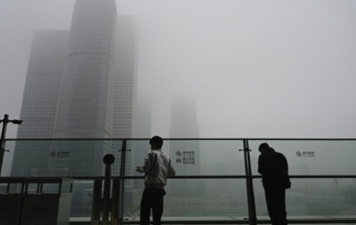Bắc Kinh đóng cửa sân chơi và đường cao tốc vì ô nhiễm không khí