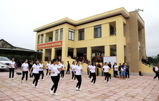 10 căn nhà tránh lũ của ca sĩ Thủy Tiên vận động hỗ trợ Hà Tĩnh được sử dụng thế nào?