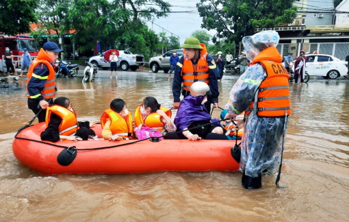 Bài 1: Khu đô thị kiểu mẫu cũng ngập nặng sau mưa
