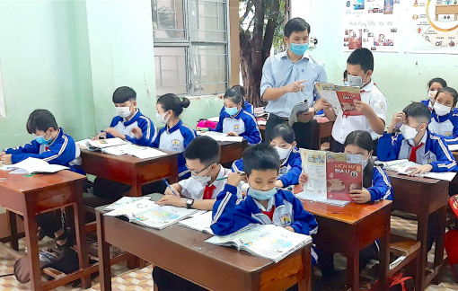 Lúng túng dạy và kiểm tra các môn tích hợp