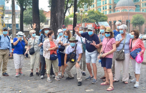 TPHCM đề xuất thí điểm đón du khách quốc tế từ tháng 12