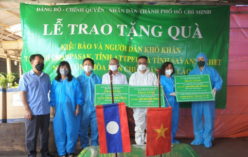 TPHCM hỗ trợ 1 tỷ đồng cho kiều bào và người dân Lào gặp khó khăn vì dịch COVID-19