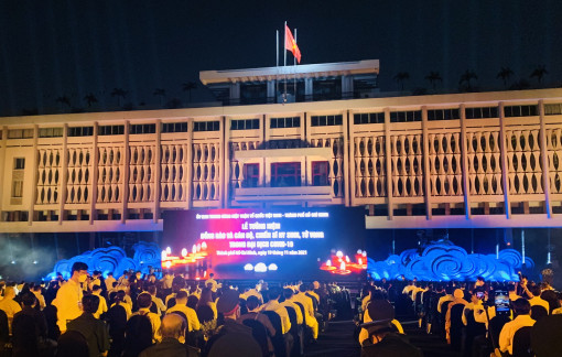 Lễ tưởng niệm hơn 23.400 đồng bào đã mất trong đại dịch COVID-19