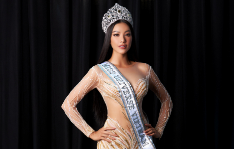 Kim Duyên nhận vương miện trước thềm Hoa hậu Hoàn vũ