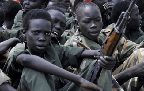 Trung và Tây Phi có nhiều binh lính trẻ em nhất thế giới