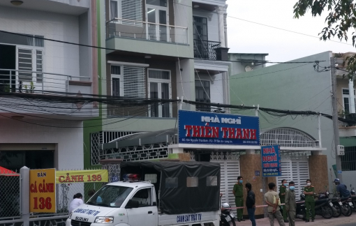 Điều tra nghi án chồng sát hại vợ trong nhà nghỉ rồi tự tử, để lại hai con nhỏ